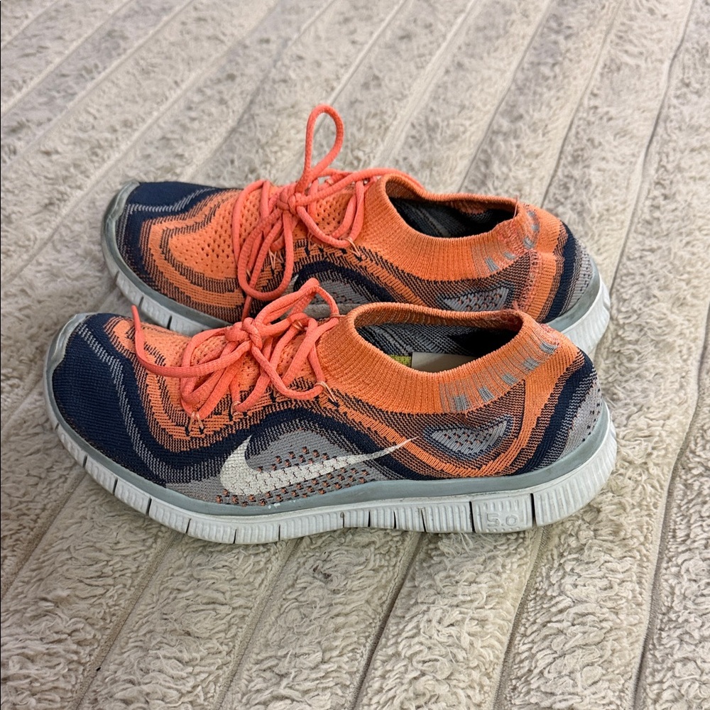 Nike Kids Orange and Gray Sneakers
